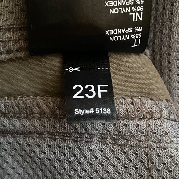 KUHL Renegade Convertible Cargo 30x34 Full Fit Softshell Quick Dry Khaki NWT - Picture 16 of 16